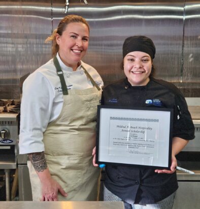 澳门博彩官网学生荣获著名的酒店奖学金